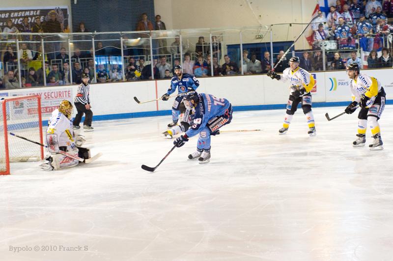 Angers  1 - 6 Rouen