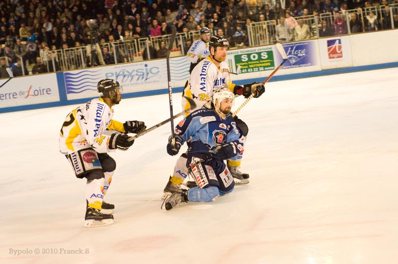 Angers  1 - 6 Rouen