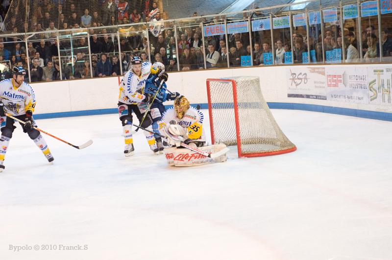 Angers  1 - 6 Rouen