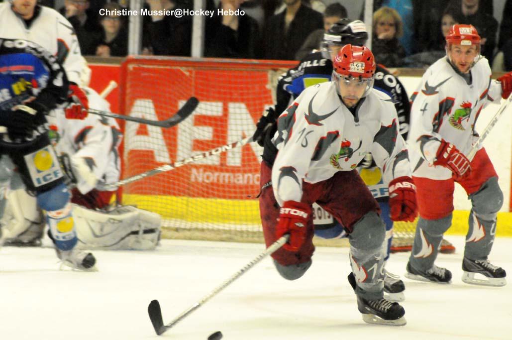 Caen  7 - 2 Cergy-Pontoise