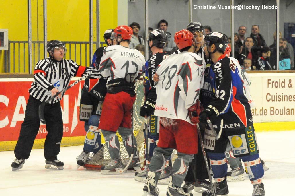 Caen  7 - 2 Cergy-Pontoise
