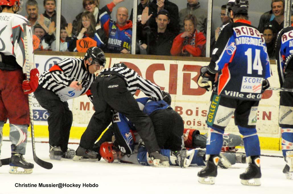 Caen  7 - 2 Cergy-Pontoise
