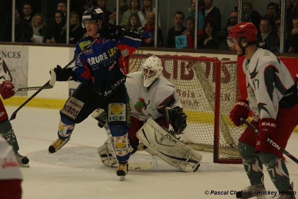 Caen  7 - 2 Cergy-Pontoise