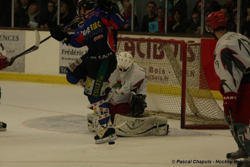 Caen  7 - 2 Cergy-Pontoise