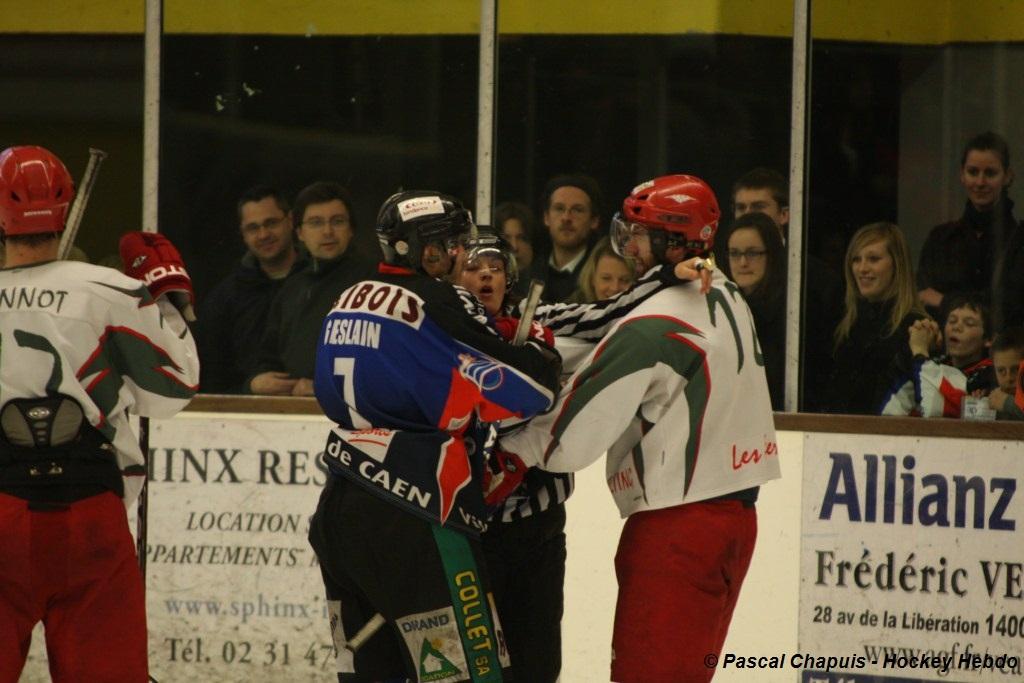Caen  7 - 2 Cergy-Pontoise