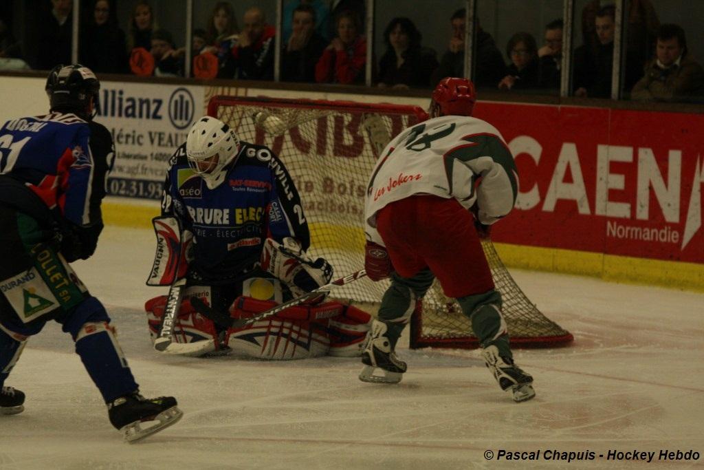 Caen  7 - 2 Cergy-Pontoise