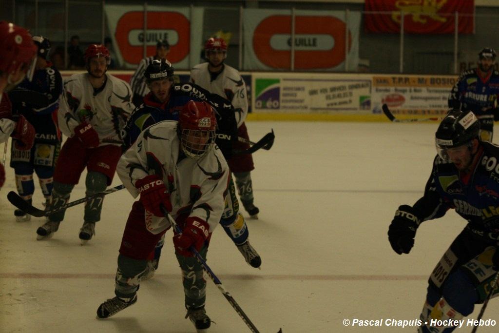 Caen  7 - 2 Cergy-Pontoise