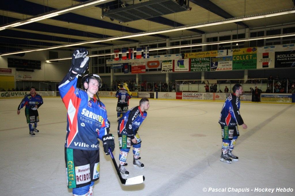 Caen  7 - 2 Cergy-Pontoise