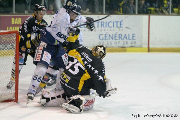 Rouen 4 - 2 Angers 