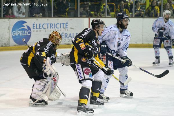Rouen 4 - 2 Angers 