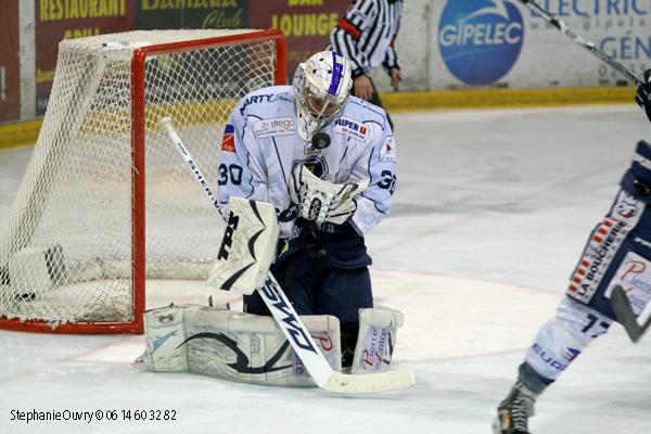 Rouen 4 - 2 Angers 