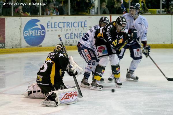 Rouen 4 - 2 Angers 