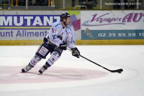 Rouen 4 - 2 Angers 
