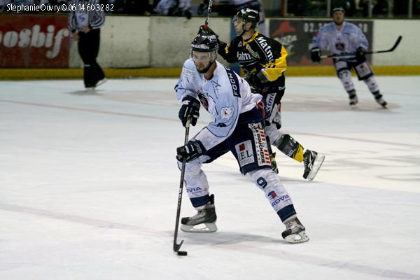 Rouen 4 - 2 Angers 