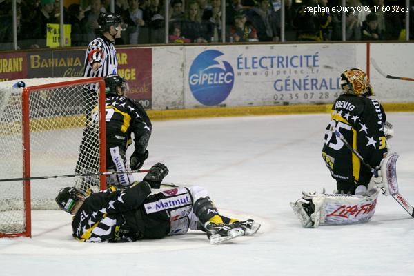 Rouen 4 - 2 Angers 