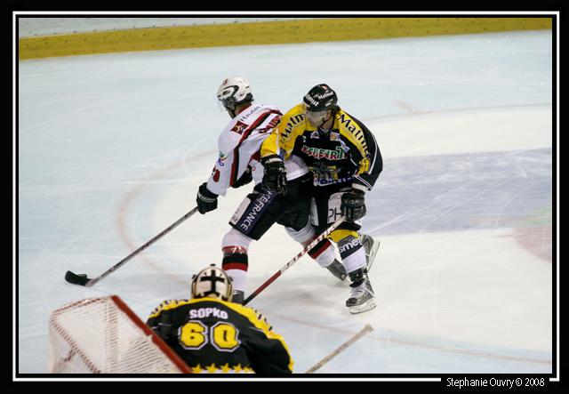 Rouen 7 - 4 Briançon 