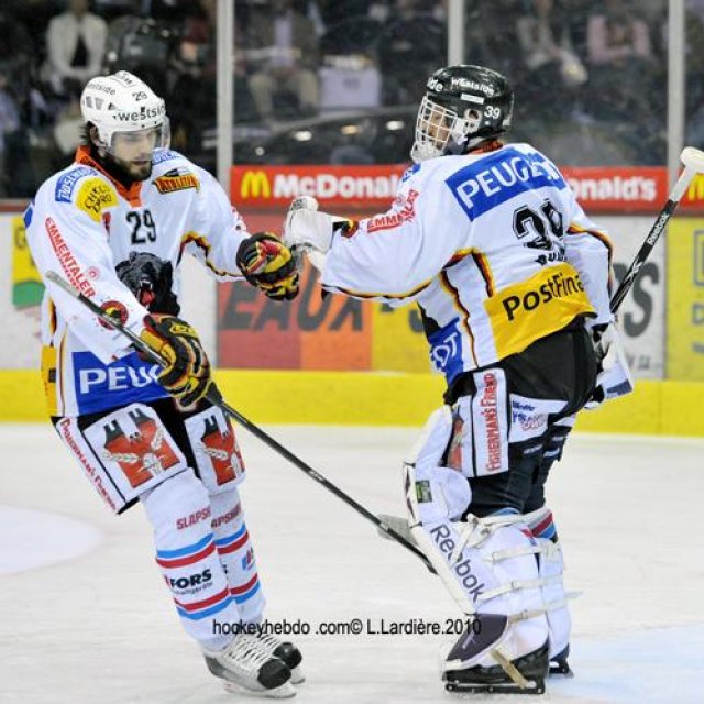 Photo hockey reportage LNA: Berne prend une option