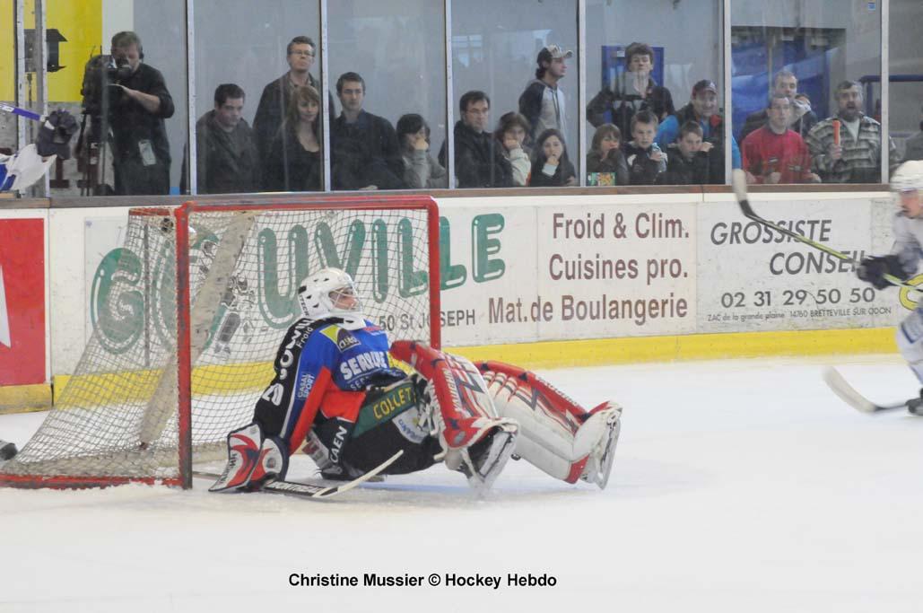 Caen  5 - 2 Reims