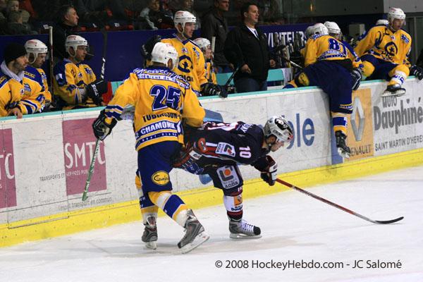 Grenoble  6 - 4 Chamonix 