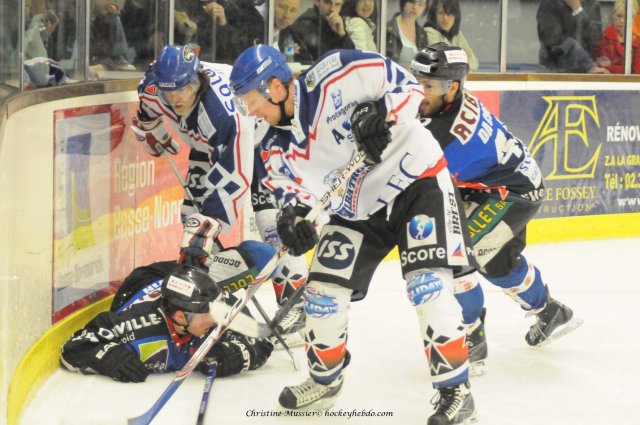 Photo hockey match Caen  - Brest  le 24/04/2010