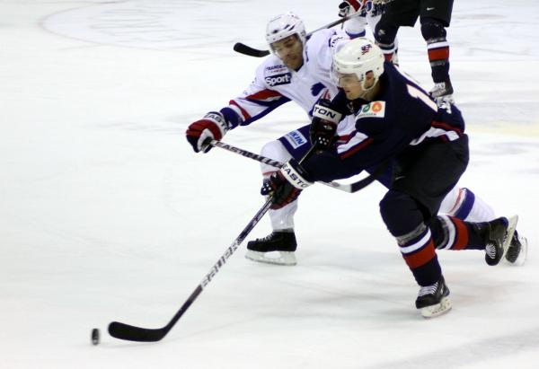 Hockey : France - USA / Une bonne mise en jambes — Reportage