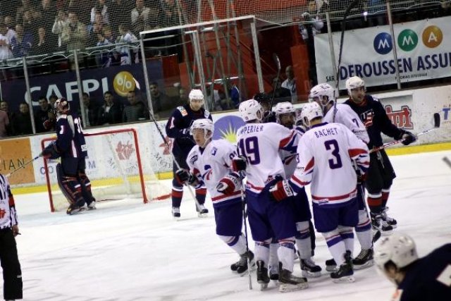 Photo hockey reportage Hockey : France - USA / Une bonne mise en jambes