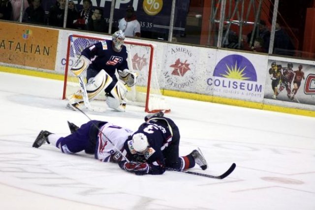 Photo hockey reportage Hockey : France - USA / Une bonne mise en jambes
