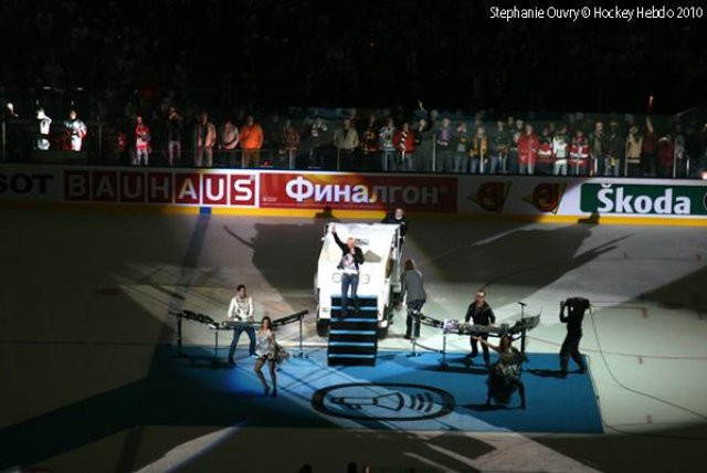 Photo hockey reportage Hockey Mondial 10 : 77 803 !!
