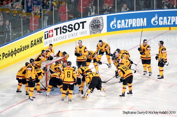 Hockey Mondial 10 : 77 803 !! — Reportage