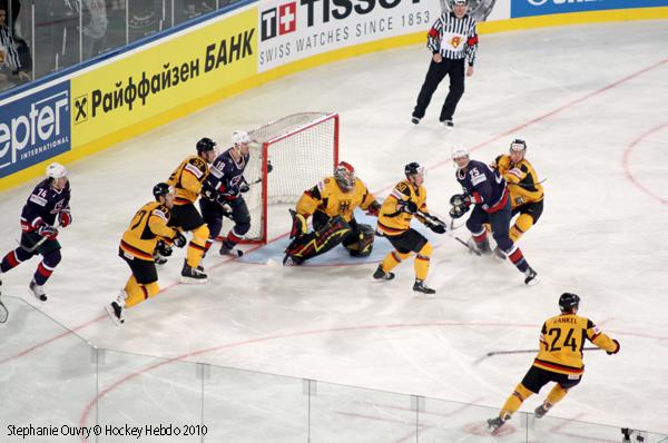 Hockey Mondial 10 : 77 803 !! — Reportage