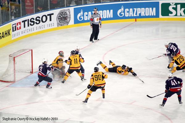 Hockey Mondial 10 : 77 803 !! — Reportage
