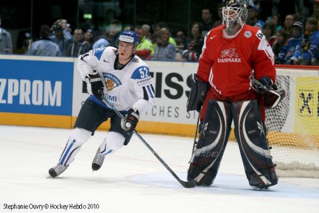 Photo hockey reportage Hockey Mondial 10 : Ca passe au rouge