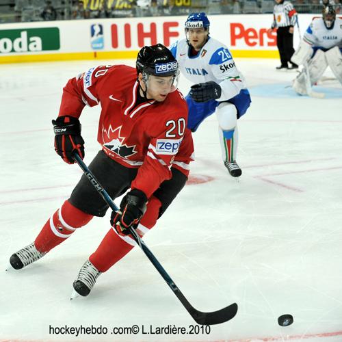 Hockey Mondial 10 : Le Canada facile — Reportage