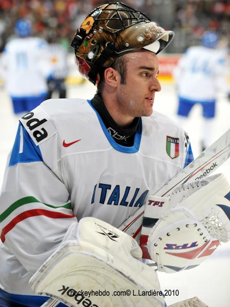 Hockey Mondial 10 : Le Canada facile — Reportage