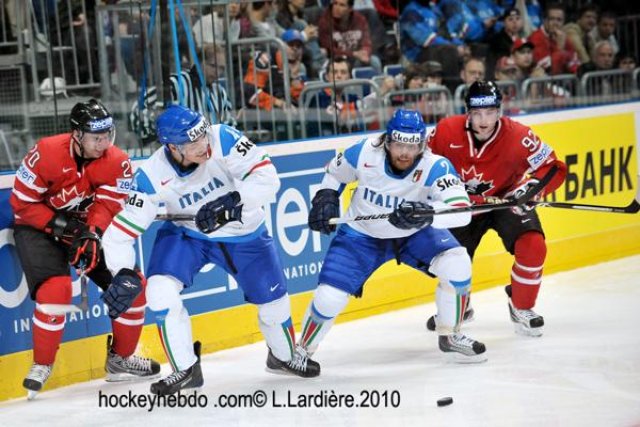 Photo hockey reportage Hockey Mondial 10 : Le Canada facile