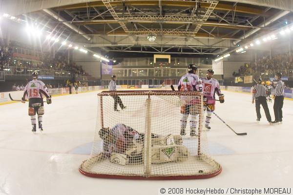 Strasbourg  4 - 3 Amiens 
