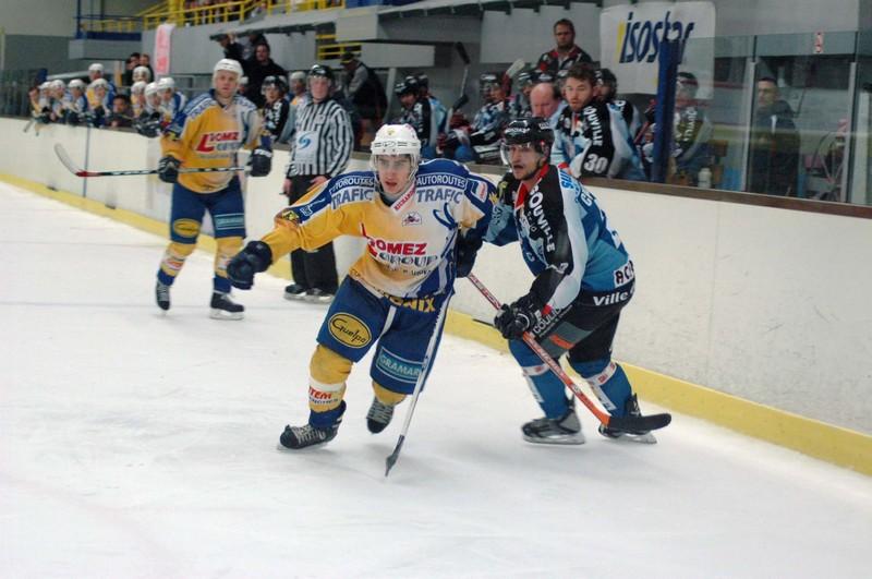 Caen  5 - 3 Chamonix 