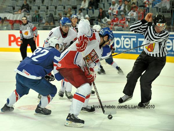 Hockey mondial 10: Pas de miracle bleu — Reportage