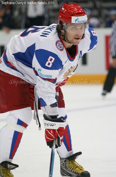 Hockey Mondial 10 : Davaï, Davaï — Reportage