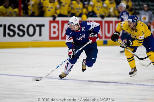 Hockey mondial 10: Les Bleus impressionnent — Reportage