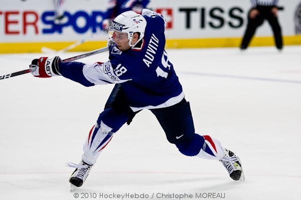 Hockey mondial 10: Les Bleus impressionnent — Reportage