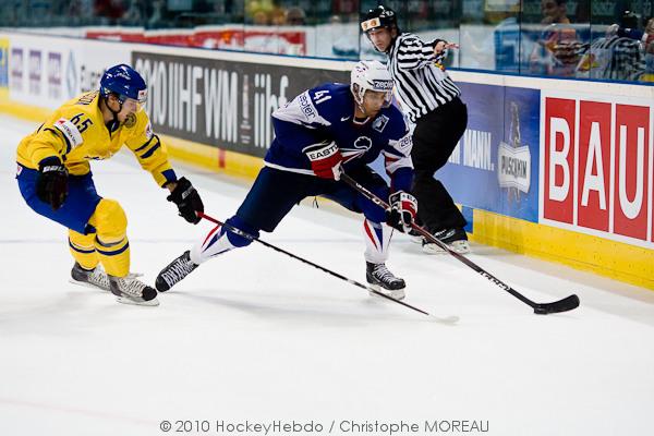 Hockey mondial 10: Les Bleus impressionnent — Reportage
