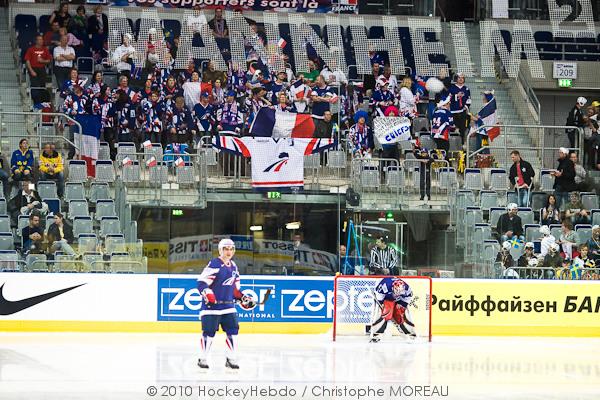 Hockey mondial 10: Les Bleus impressionnent — Reportage