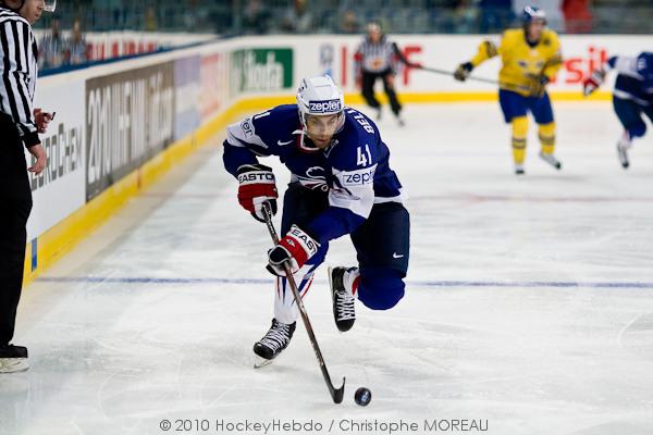 Hockey mondial 10: Les Bleus impressionnent — Reportage