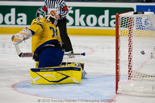 Hockey mondial 10: Les Bleus impressionnent — Reportage