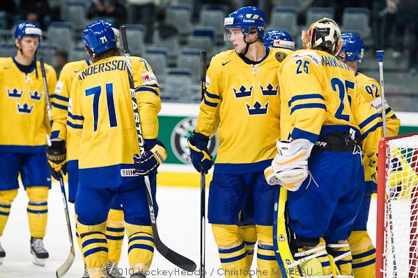 Hockey mondial 10: Les Bleus impressionnent — Reportage