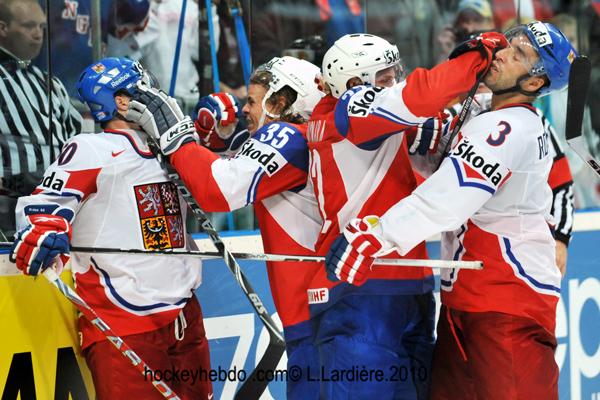 Hockey mondial 10: Sensation norvégienne — Reportage