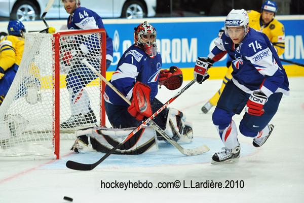 Hockey mondial 10: Les Bleus impressionnent — Reportage