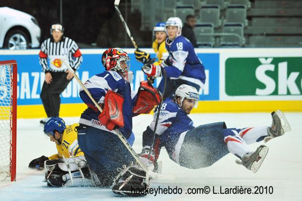 Hockey mondial 10: Les Bleus impressionnent — Reportage