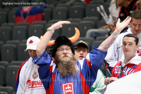 Hockey Mondial 10 : Bleu Blanc Rouge en force — Reportage